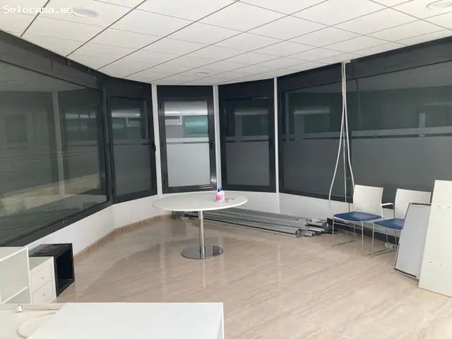 Local Esquinero 60m2 en Pineda de Mar Ideal Oficinas