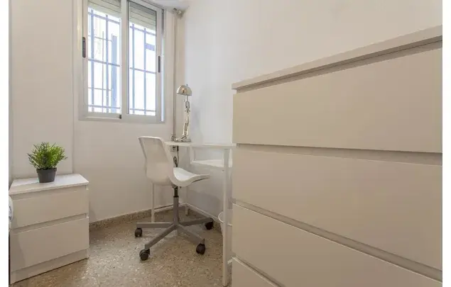 Habitacion en Valencia Avinguda de la Constitucion