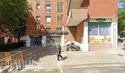 Dúplex en Alquiler Gavà Centro: 3 Dormitorios, Piscina, Solárium