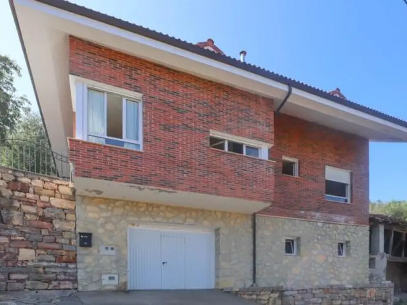 venta Chalet en Entrago (Teverga), Asturias (47550843461.109300)- Globaliza