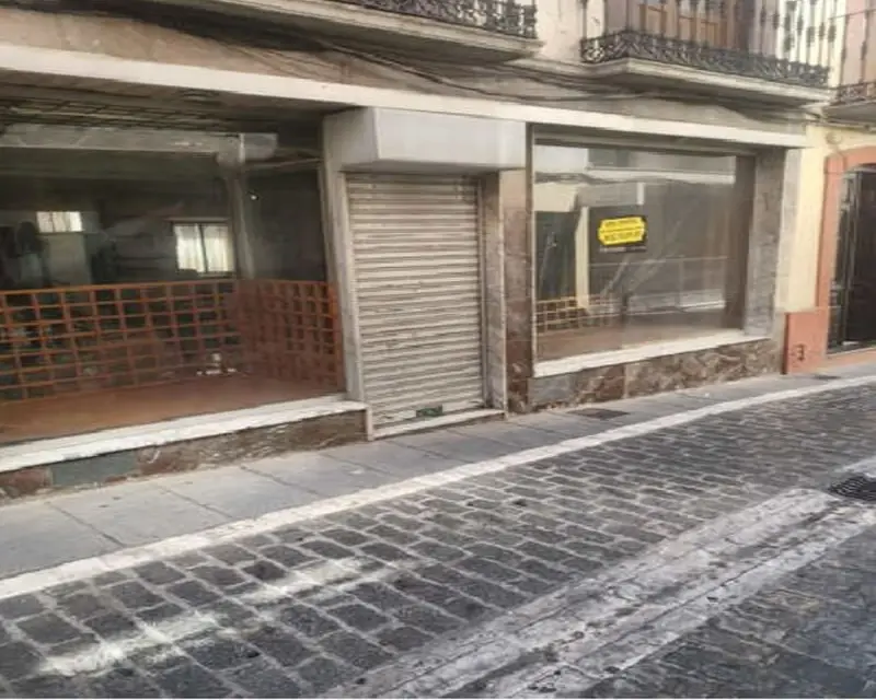 Casa Unifamiliar 322 m² 3 Habitaciones 2 Baños Alcaudete