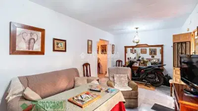 Casa Pareada en Alora 4 Plantas 3 Dormitorios