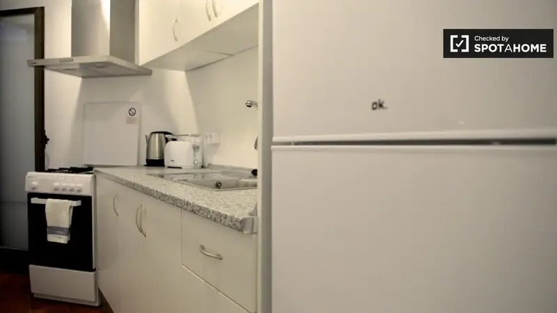 Apartamento 3 dormitorios 1 ba
Atico en Barcelona