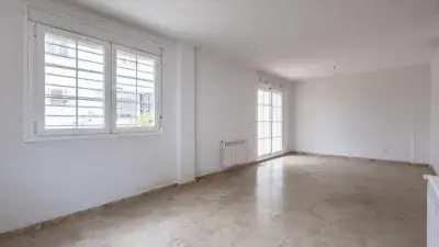 Casa en venta en Armilla junto al CC Nevada