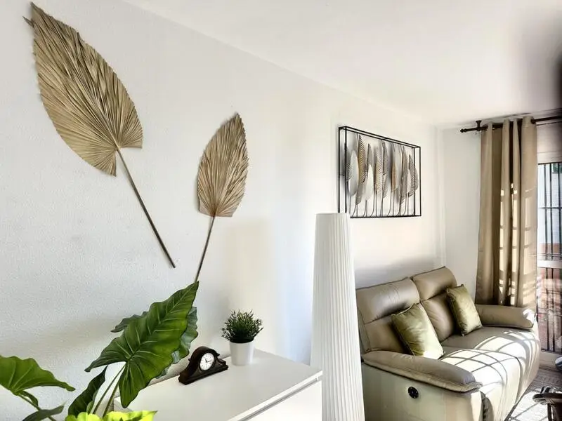 Apartamento 2 Dormitorios Calahonda Vistas al Mar Cerca Playa