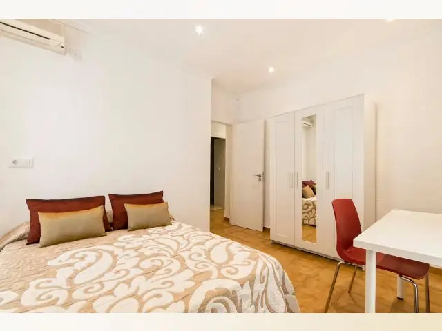 Habitacion Alquiler Alicante Centro Historico Chicas