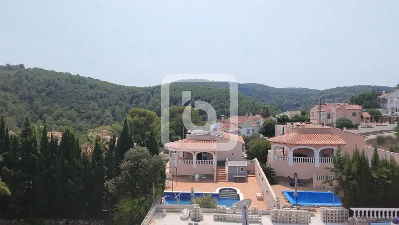 Chalet en venta en Oliva, Valencia