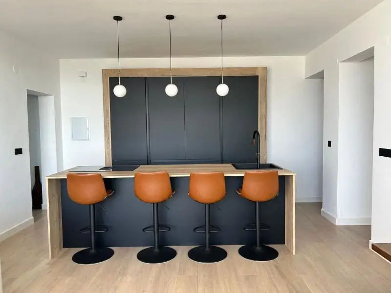 Apartamento en Almayate con Vistas al Mar Alquiler Temporada