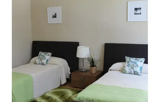 Villa de Lujo en Puerto Banús 4 Dormitorios 2 Piscinas