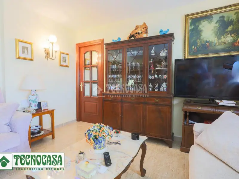 Atico en Adra primera linea de puerto 3 habitaciones 2 banos