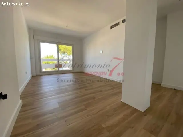 Apartamento Reformado en Los Cedros con Trastero y Piscina