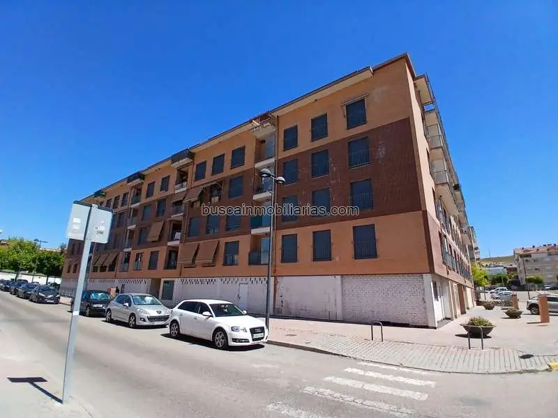 Piso en Venta Cuellar Junto Mercadona 2 Dormitorios Terraza Garaje
