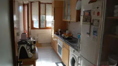 Piso 85m2 3 dormitorios Calle Francisco Javier Landaburu