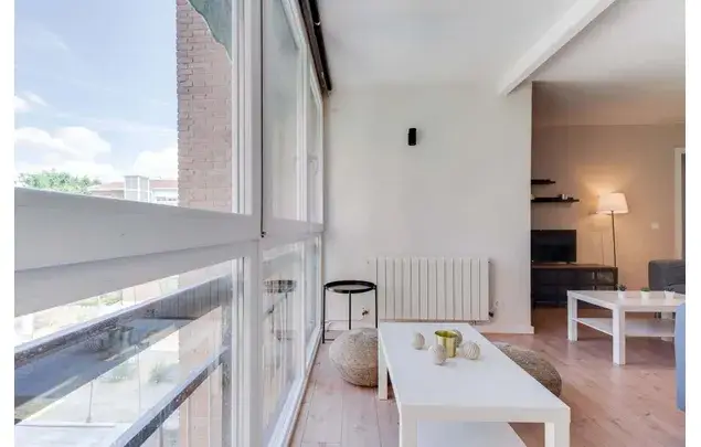 Habitacion en Madrid Calle de Escalona