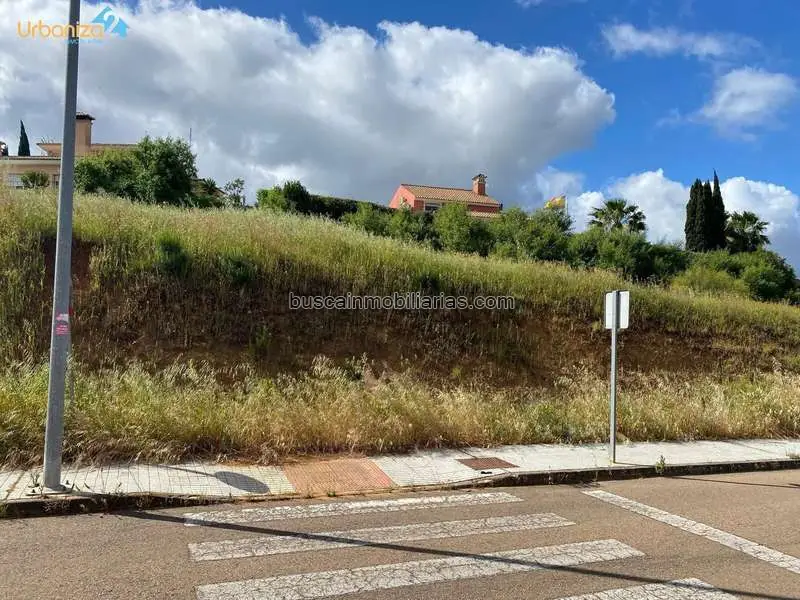 Parcela Urbana en Venta cerca San Gabriel Badajoz