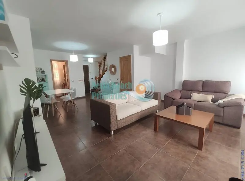 Dúplex en Primera Línea de Playa El Morche Málaga