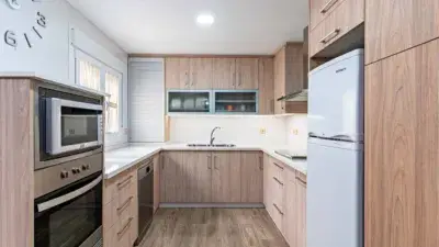 Casa adosada en venta en Recinto Ferial