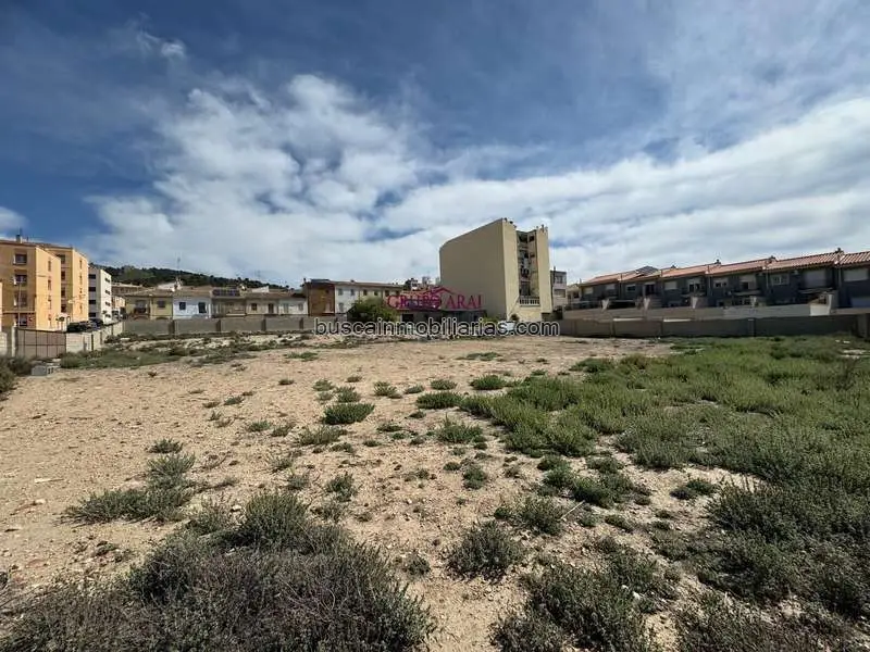 Parcelas Urbanas en Onil para Residencial