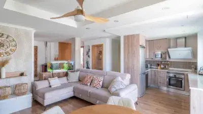 Atico Duplex en Albolote con 4 Dormitorios y Terraza