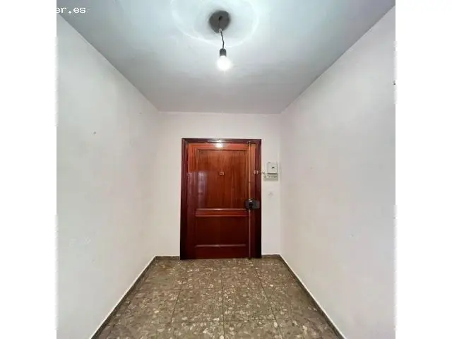 Piso en el centro de Antequera para reformar