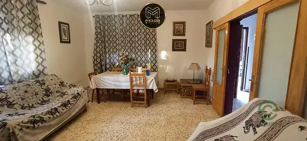 Chalet en Jaen con Piscina y 3 Dormitorios