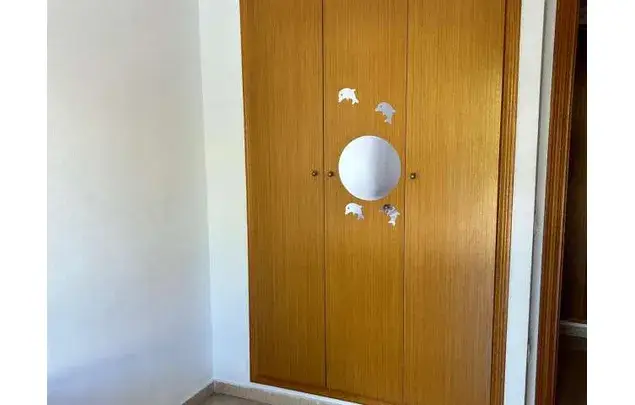 Habitacion Amueblada Paterna con Piscina y Lavadora Privada