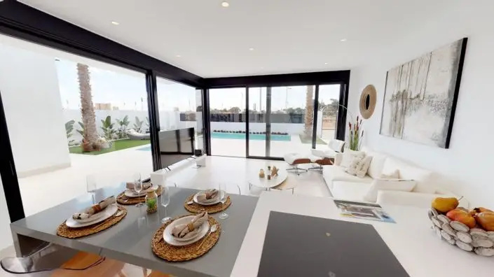 Villa en Venta San Pedro del Pinatar 3 Dormitorios Piscina Privada