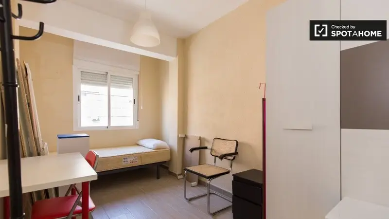 Apartamento 4 Dormitorios 2 Ba																																																																																																																																																																																																																																																																																																																																																																																																																																																																																																																																																																																																															
ños Granada