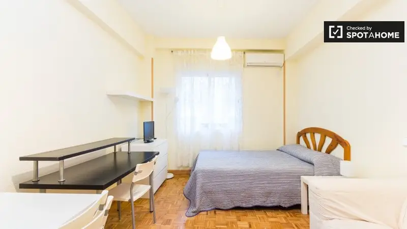 Apartamento en Alquiler Madrid 1 Dormitorio