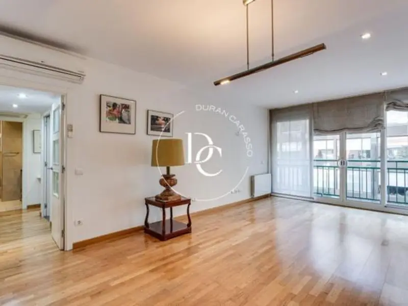 venta Apartamento en La Vila de Gracia, Barcelona (47584529863.105600)- Globaliza