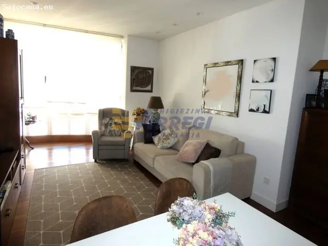 Apartamento Reformado en Eibar  Habitacion Baño Ascensor