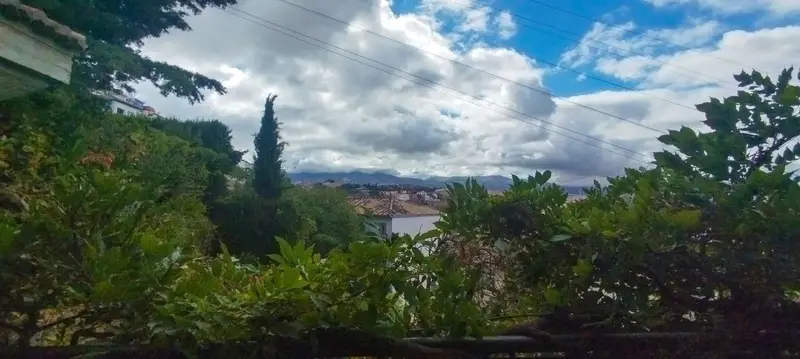 Chalet en venta en Granada ciudad con vistas panoramicas