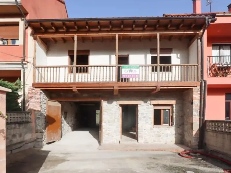 venta Chalet en Oviedo, Asturias (49264271017.109300)- Globaliza