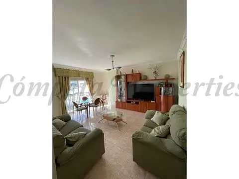 Piso de 3 Dormitorios en venta Competa, España
