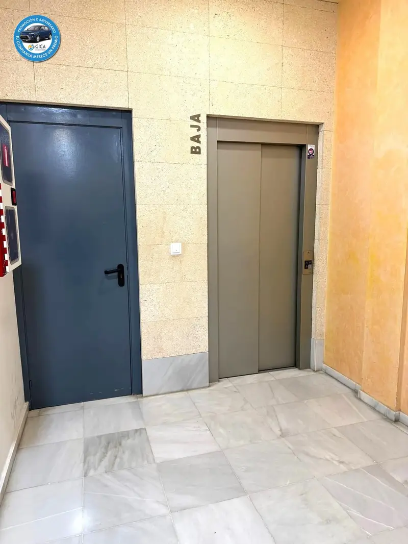 Venta Piso con Terraza en Centro Histórico Cádiz