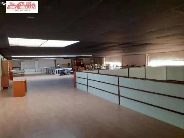 Nave Industrial 2500m2 Carretera Dolores