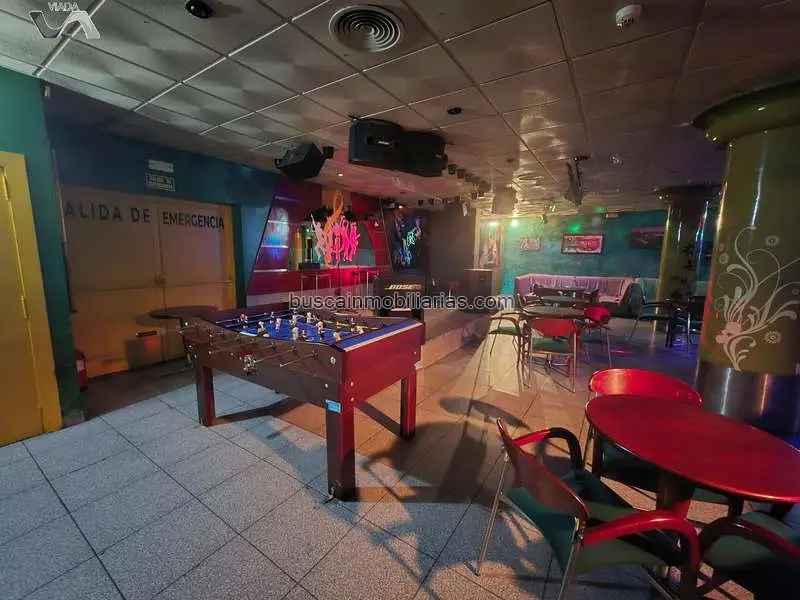 Local Comercial en Venta Puertollano: Discoteca Pub Equipada