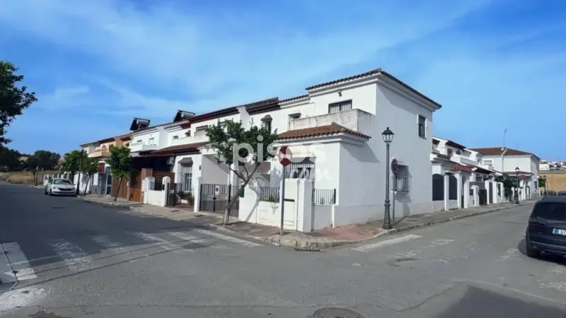 Casa Adosada en Venta Andalucia Las Cabezas de San Juan