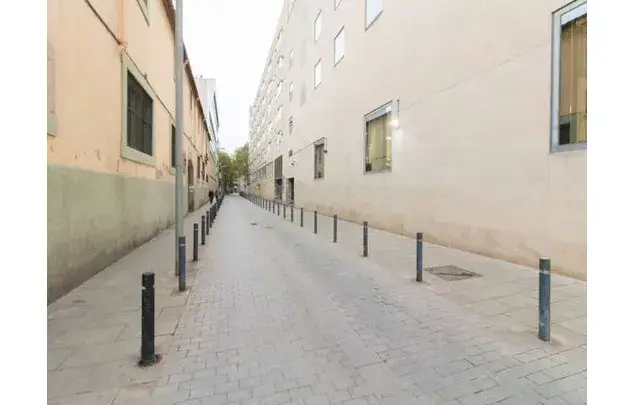 Estudio 39m² en Barcelona Centro - Amueblado y Cerca del Metro
