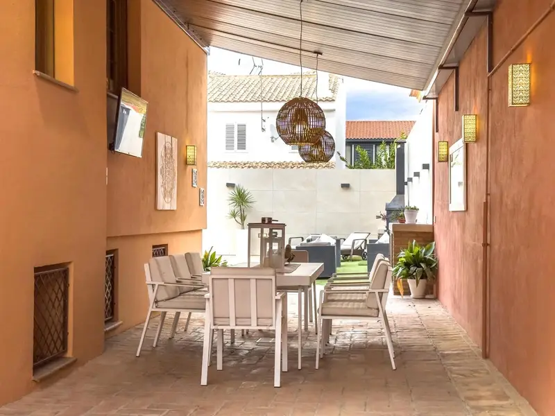 Casa Pareada de Lujo en Las Gabias Gran Piscina y Barbacoa