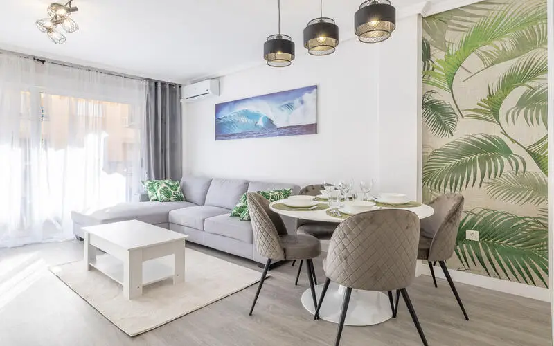 Apartamento 2 Dormitorios Torrevieja Centro Renovado