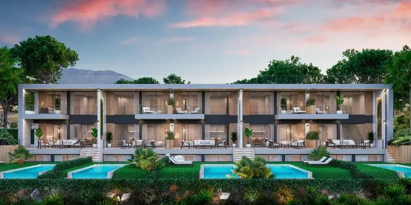 Lujo en Nueva Andalucía Villas y Apartamentos de Lujo