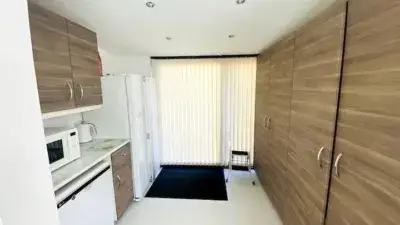 Dúplex en Alquiler Cancelada 2 Dormitorios 2 Baños Amueblado Piscina