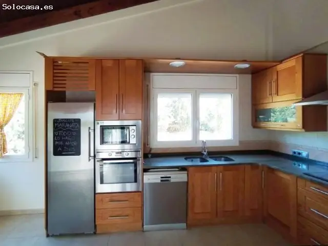 Gran Chalet Independiente en Binefar con Gran Finca