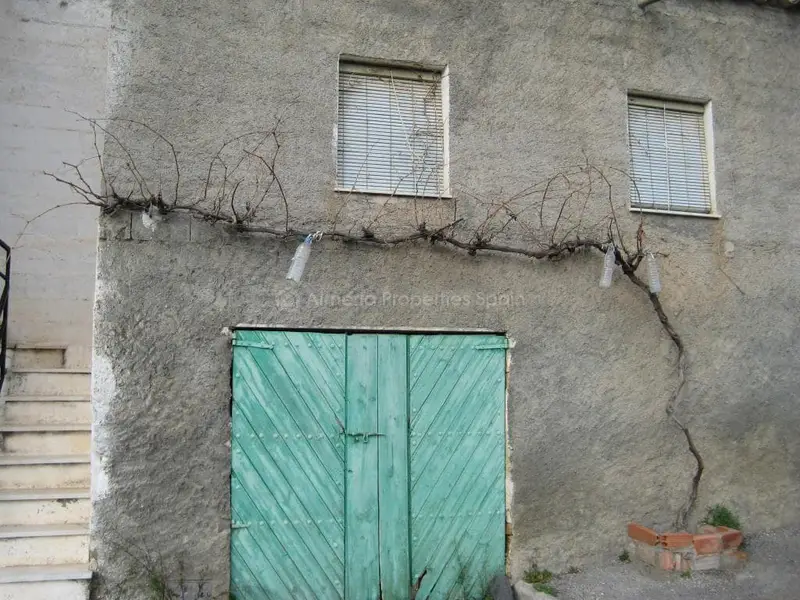 Mansión en Cóbdar Almería 6 Dormitorios 2 Baños 240m2