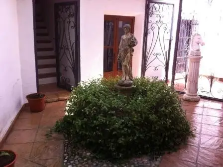 Casa de Pueblo con 5 Dormitorios y Piscina en Frailes