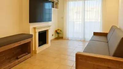 Piso en Venta en La Alcaidesa Planta Baja con Jardin y Piscina