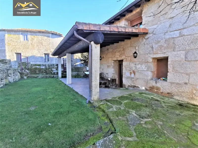 Casa con trastero en Trandeiras Xinzo de Limia