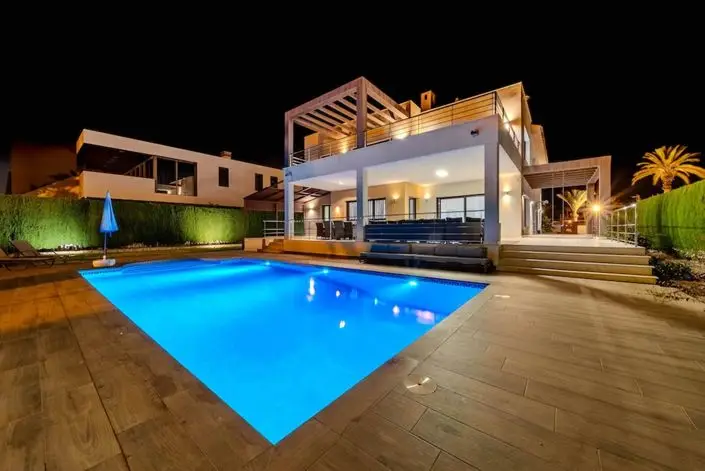 Villa de Lujo 5 Dormitorios Cabo Roig