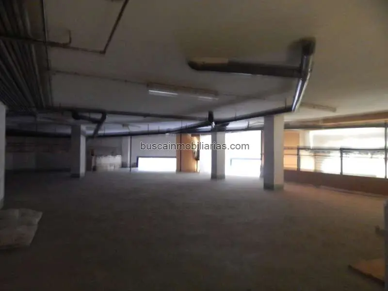 Local Comercial en Venta Ontinyent 257m2 con Altillo